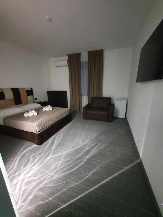 Camere Fiera Verona - Casanostra Zewnętrze zdjęcie